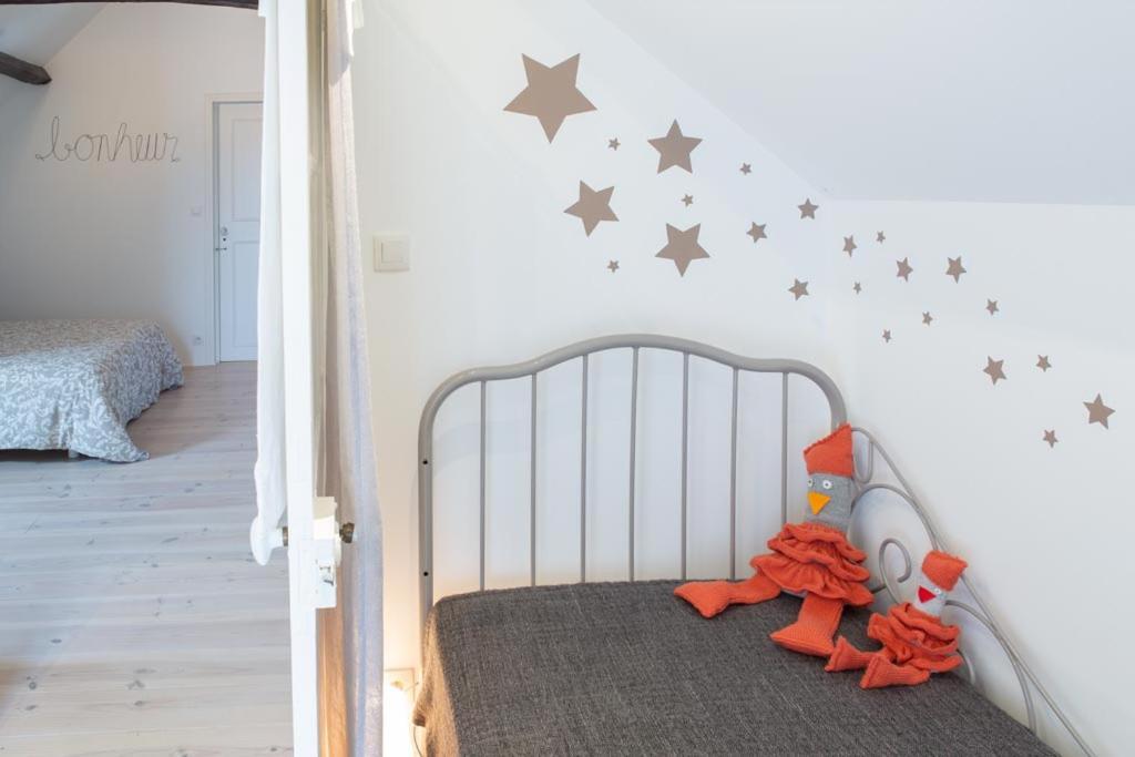 Bed and Breakfast Couette & Confitures Nojeon-en-Vexin Exterior foto